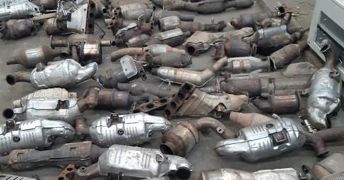 Stolen catalytic converters can be sold on the black market for up to €800
