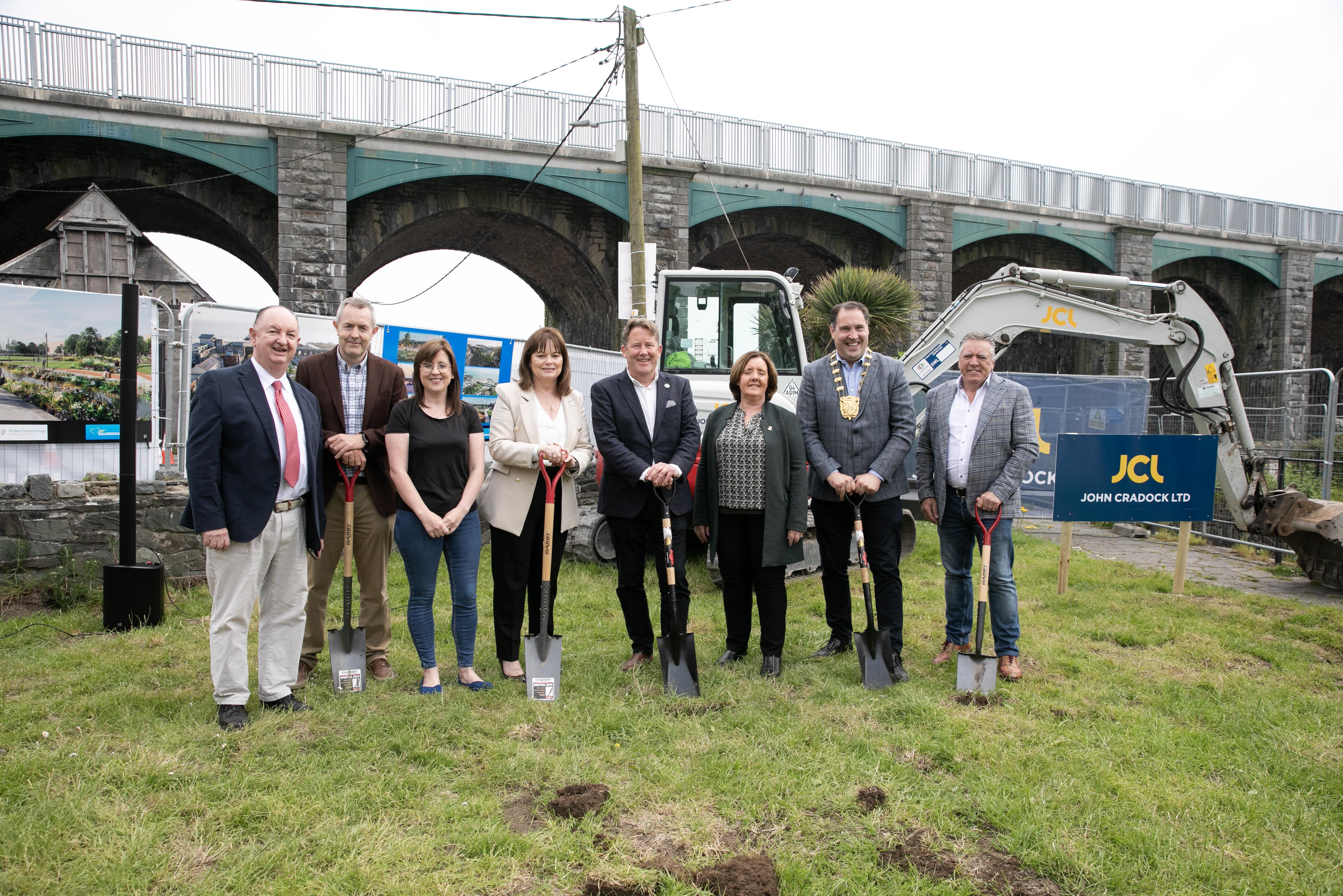 Sod Turning Quay St Councillors